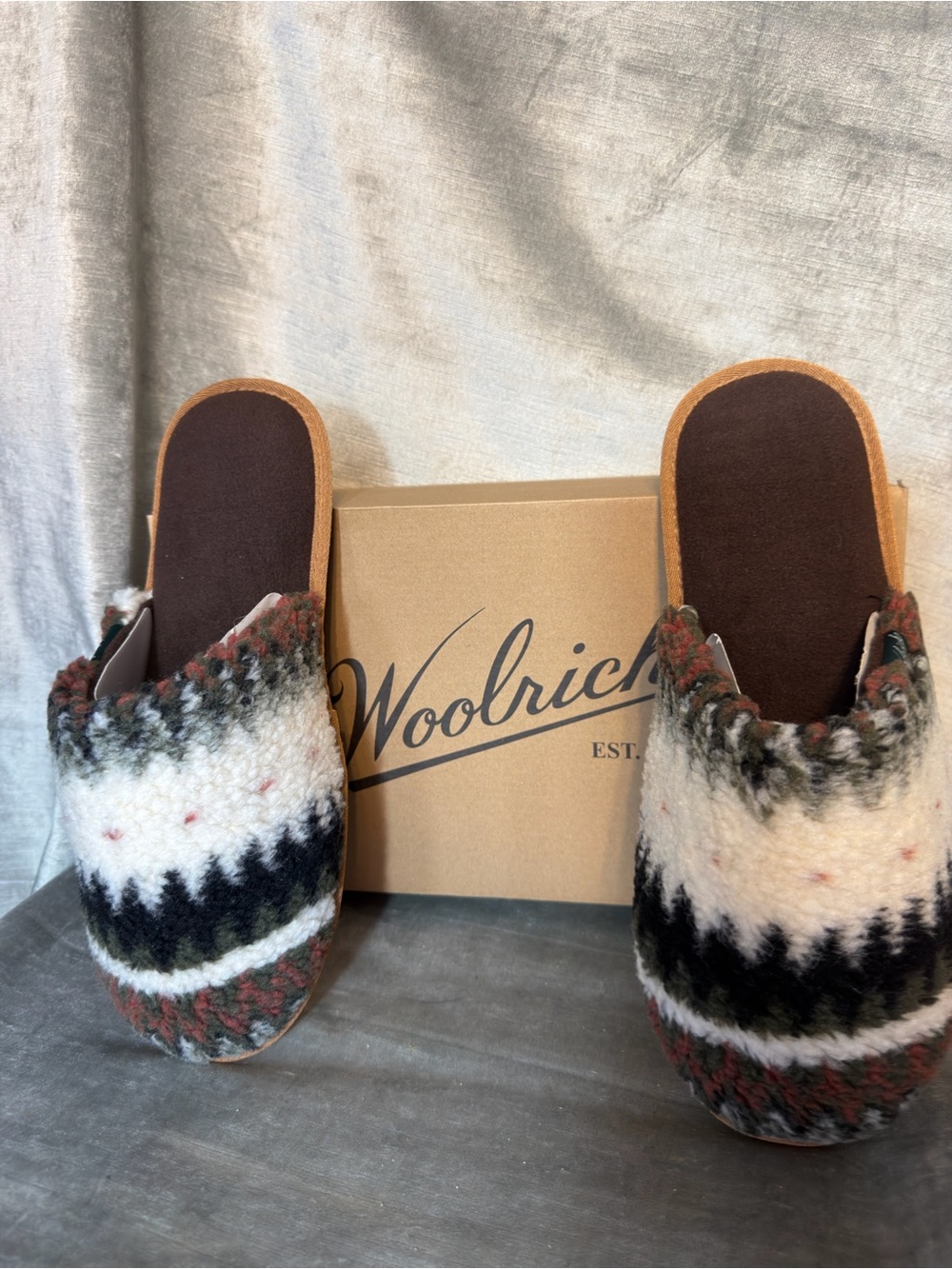 Woolrich Mountain Ridge Scuff Men's Slippers. Size 10 NIB